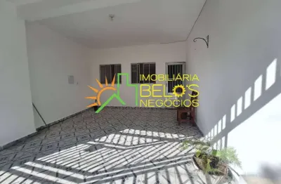 Casa térrea com 2 dormitórios na vila oratório (água rasa) com 2 vagas