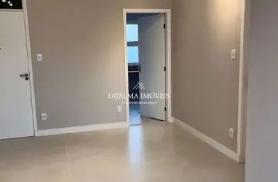 Apartamento a venda no centro com 3 quartos, totalmente reformado. oportunidade! em cuiabá/mt