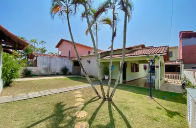 Casa independente – 333m² – 7 quartos / 7 banheiros – id: 10520