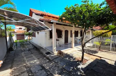 Casa independente – 3 quartos / 3 banheiros / piscina e churrasqueira