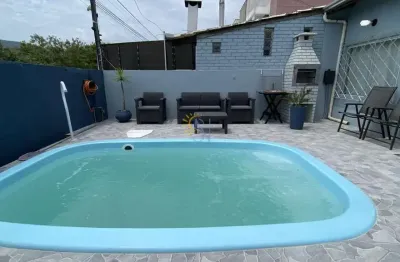 Casa para locação em camboriú, santa regina, 3 dormitórios, 1 suíte, 2 banheiros, 1 vaga