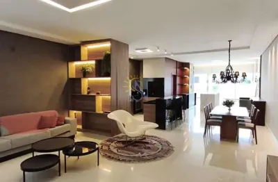 Casa para Venda em Camboriú, Santa Regina, 3 dormitórios, 1 suíte, 3 banheiros, 4 vagas