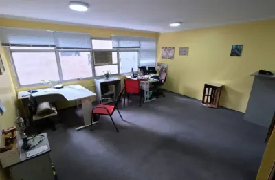 Vende-se conjunto comercial com 02 salas na região da bela vista