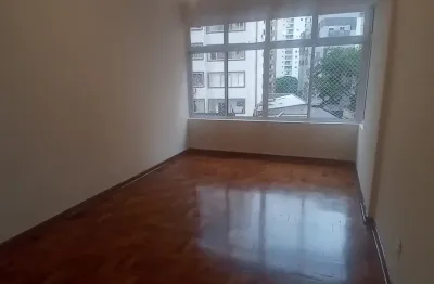 Aluga-se apartamento 02 dormitórios mais dependências e banheiro de empregada na consolação