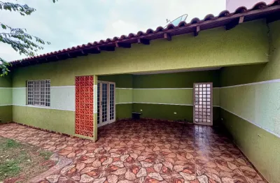 Casa com 3 quartos à venda na Rua José Dean, 50, Jardim Tropical, Londrina