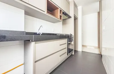 Apartamento à venda no cond. lago maggiore na zona leste de londrina