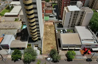 Terreno à venda na Rua Pará, 1657, Centro, Londrina
