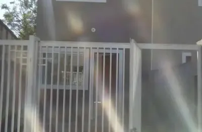 Sobrado com 2 dormitórios no jardim sueli - tabavilage