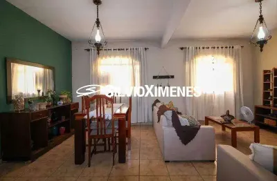 Casa com 4 quartos à venda na Rua São Jorge, 46, Carlos Prates, Belo Horizonte