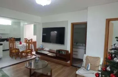 Casa com 5 quartos à venda na Rua Pouso Alegre, 381, Floresta, Belo Horizonte