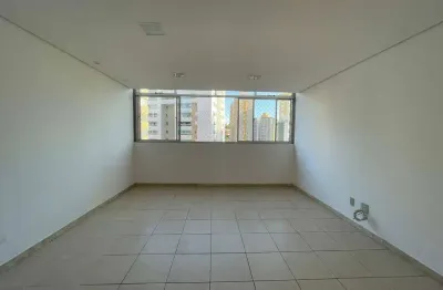 Apartamento para alugar com 79m², 3 quartos e 2 vagas