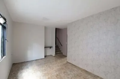 Casa com 4 quartos para alugar na Rua Professor Coelho Júnior, 185, Planalto, Belo Horizonte
