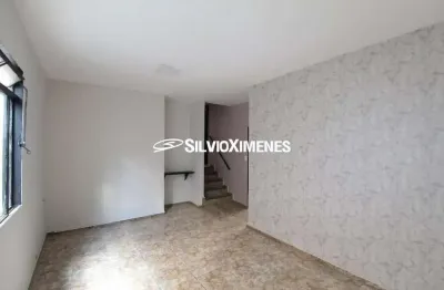 Casa com 4 quartos para alugar na Rua Professor Coelho Júnior, 185, Planalto, Belo Horizonte