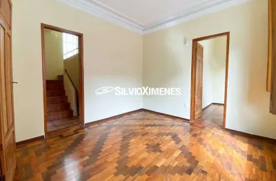 Casa com 7 quartos para alugar na Rua Ceará, 992, Santa Efigênia, Belo Horizonte
