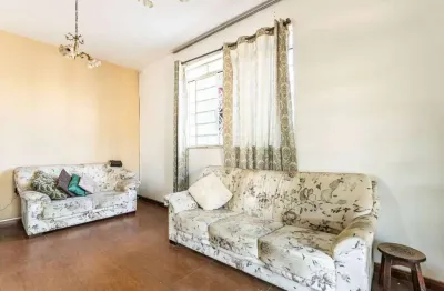 Residencial › casa com 470,00 (m²), 4 quartos e 2 vagas para aluguel