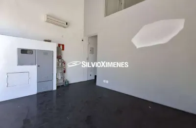 Casa comercial com 15 salas para alugar na Avenida Nossa Senhora do Carmo, 706, Carmo, Belo Horizonte