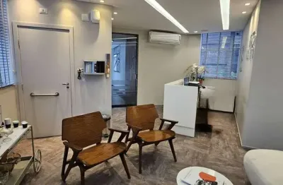 Casa comercial com 4 salas à venda na Avenida Brasil, 1714, Boa Viagem, Belo Horizonte