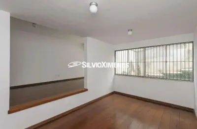 Residencial › área privativa com 288,00 (m²), 4 quartos e 2 vagas para venda