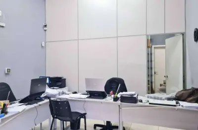 Comercial › loja com 38,00 (m²), 1 quartos e 0 vagas para venda