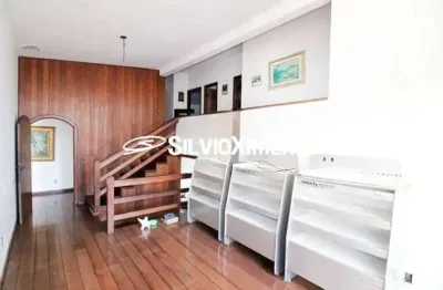 Residencial › Casa no Luxemburgo com 330,00 (M²), 4 quartos e 4 vagas para Venda