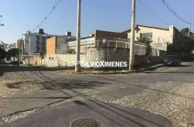 Residencial › Casa no Calafate com 371,00 (M²), 3 quartos e 8 vagas para Venda