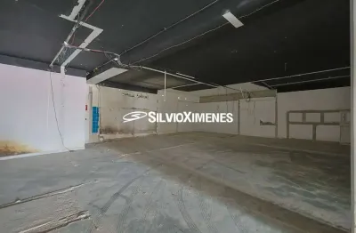 Comercial › Loja no Buritis com 290,00 (M²), quartos e vagas para Aluguel