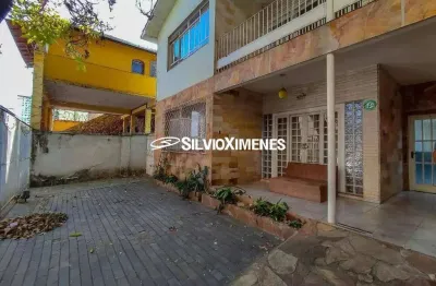 Residencial › Casa no Nova Suíssa com 652,00 (M²), 4 quartos e 4 vagas para Venda