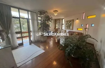 Residencial › Casa no São Lucas com 367,00 (M²), 4 quartos e 5 vagas para Venda