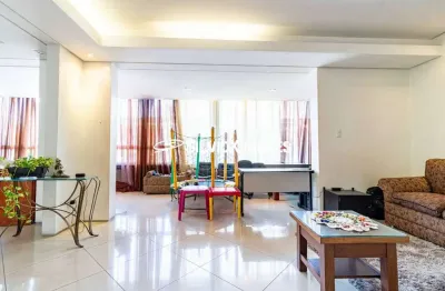 Residencial › Apartamento no Centro com 297,00 (M²), 4 quartos e 1 vagas para Venda