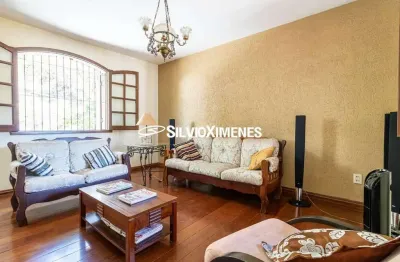 Residencial › Casa no Santa Lúcia com 513,00 (M²), 5 quartos e 6 vagas para Venda