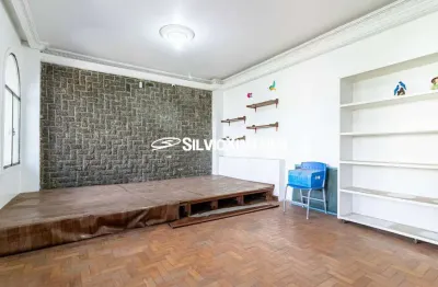 Residencial › Casa no São Pedro com 302,00 (M²), 4 quartos e 3 vagas para Aluguel, Venda