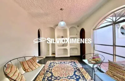 Casa com 4 quartos à venda no Sion, Belo Horizonte 