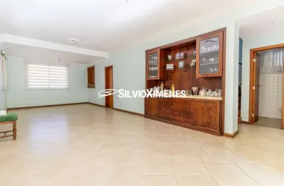 Residencial › Casa no Estoril com 340,00 (M²), 5 quartos e 6 vagas para Aluguel, Venda