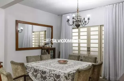 Residencial › Casa no Padre Eustáquio com 400,00 (M²), 4 quartos e 2 vagas para Venda