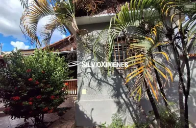 Residencial › Casa no Santa Efigênia com 360,00 (M²), 3 quartos e 3 vagas para Aluguel