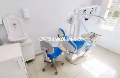 Comercial › Salas Comerciais no Centro com 50,00 (M²) para Aluguel, Venda