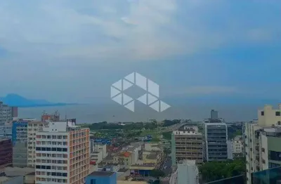 Linda e exclusiva cobertura com vista mar no centro de florianópolis!!