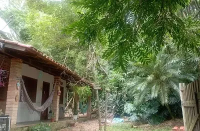 Venda de imóvel com duas casas em bairro consolidado e preservado por normas ambientais - r$ 1.500.000 - com escritura pública