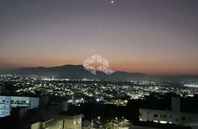 Lindo lote alto c!om vista e viabilidade para até 6 pavimentos em forquilinhas