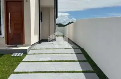 Sobrado com 2 suítes e terreno com passagem lateral - nova são josé | sertão do maruim