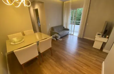 Apartamento à venda com 2 quartos e 1 vaga de garagem no bairro real parque em são josé/sc.