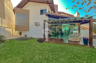 Casa com 3 dormitórios e suite no bom abrigo em florianópolis