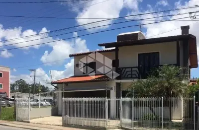 Casa em condomínio fechado com 3 quartos à venda na Rua São Pedro, 1774, Areias, São José