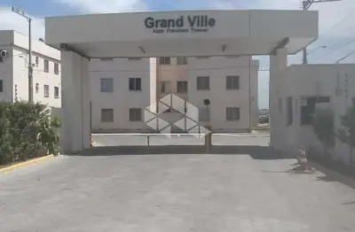 Excelente oportunidade em palhoça, com dois quartos semi-mobiliado