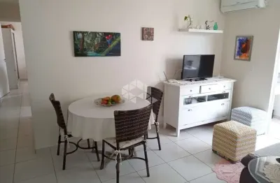 Apartamento no bairro canasvieiras - florianópolis a venda por 656.000,00