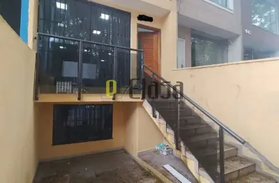 Casa com 2 quartos para alugar na Rua Verbo Divino, 950, Chácara Santo Antônio, São Paulo