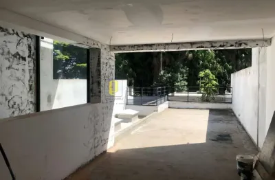 Ponto comercial em reforma na chácara santo antônio - av cecília gottemberg