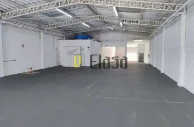 Casa comercial para alugar na Avenida Danton Jobim, 616, Capela do Socorro, São Paulo