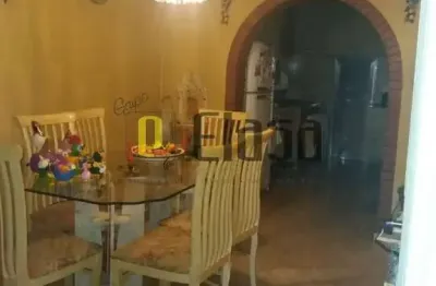 Casa térrea com 2 dormitórios, 1 vaga, 190,00m², em campo belo, são paulo, sp.