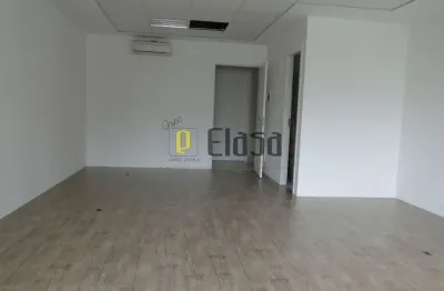 Ponto comercial para alugar na Rua Aureliano Guimarães, 150, Vila Andrade, São Paulo